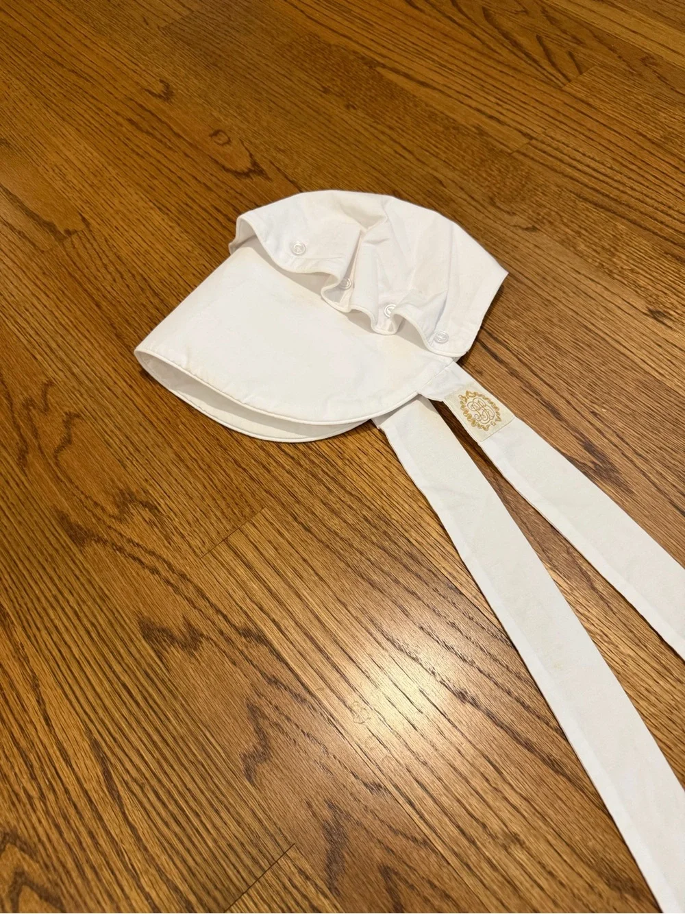 The Beaufort Bonnet Company White Kids Bonnet with Long Ties